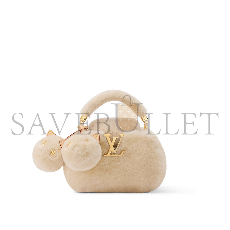 LOUIS VUITTON CAPUSNOW M26324 (20*13*11cm)